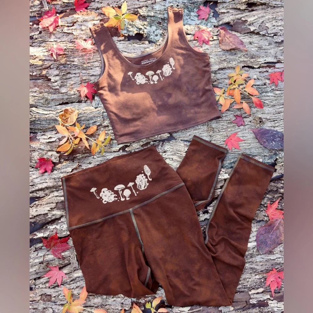 Purusha people Beaver Shrooms leggings set XS - mushrooms! - Picture 1 of 5
